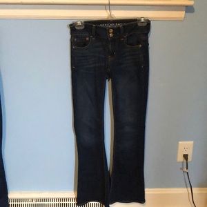 American Eagle Artist Flare blue jeans